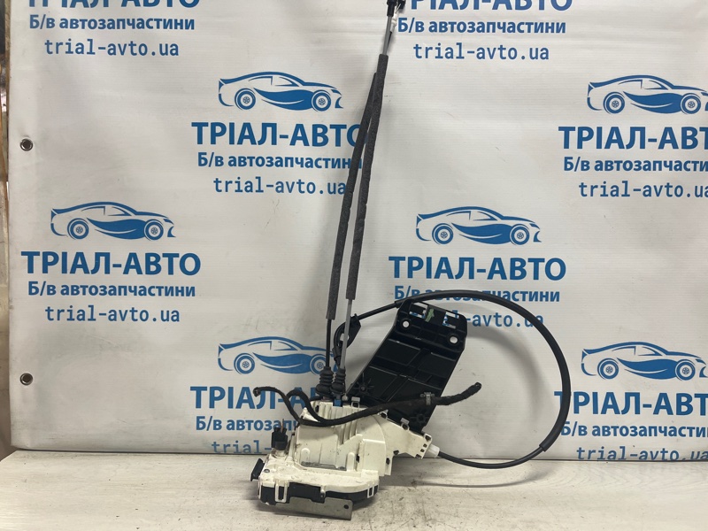 Замок двери передний правый Jeep Compass 2016-2020 MP 2.4 бензин EDE 4589916AE Б/У