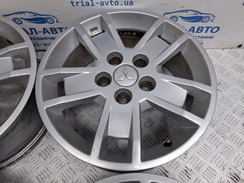 Диски титан комплект R16 Mitsubishi Lancer 10 2.0 бензин 4B11 Диски титан комплект R16 Mitsubishi Lancer 10 2.0 бензин 4B11