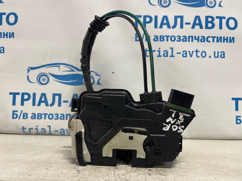 Замок двери задний левый Kia Sorento 2009-2021 XM 2.4 бензин G4KJ 814102P000 Б/У