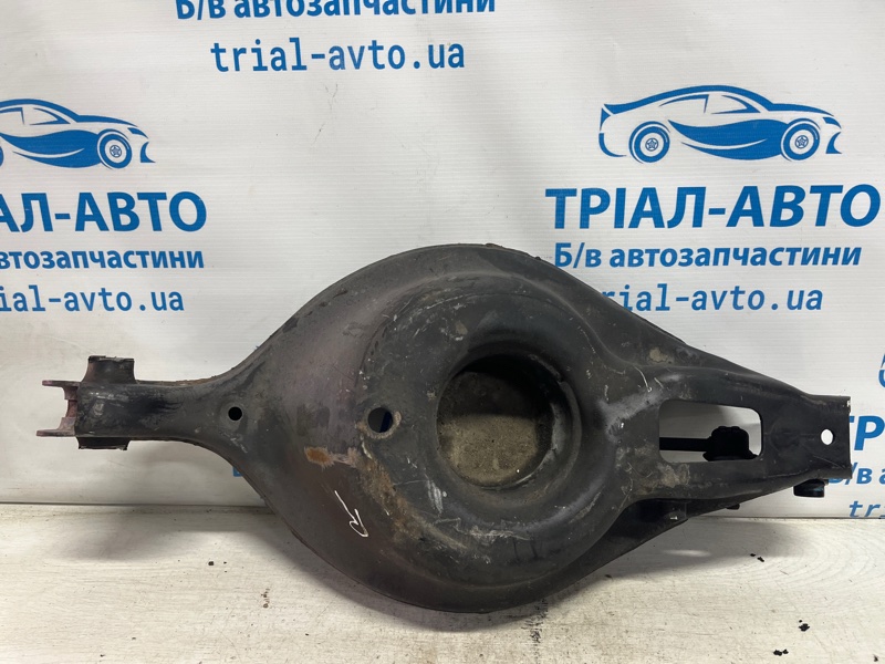 Рычаг задней подвески нижний поперечный (под пружину) MDX 2006-2013 YD2 3.7 бензин J37A1