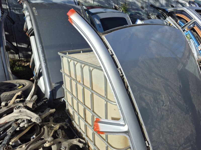 Крыша Lancer 2003-2009 9 1.6 Бензин 4G18 Крыша Lancer 2003-2009 9 1.6 Бензин 4G18
