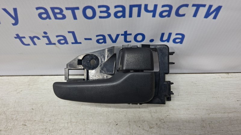 Ручка двери внутренняя правая Mitsubishi Lancer 2003-2009 9 1.6 Бензин 4G18 5716A172HA Б/У