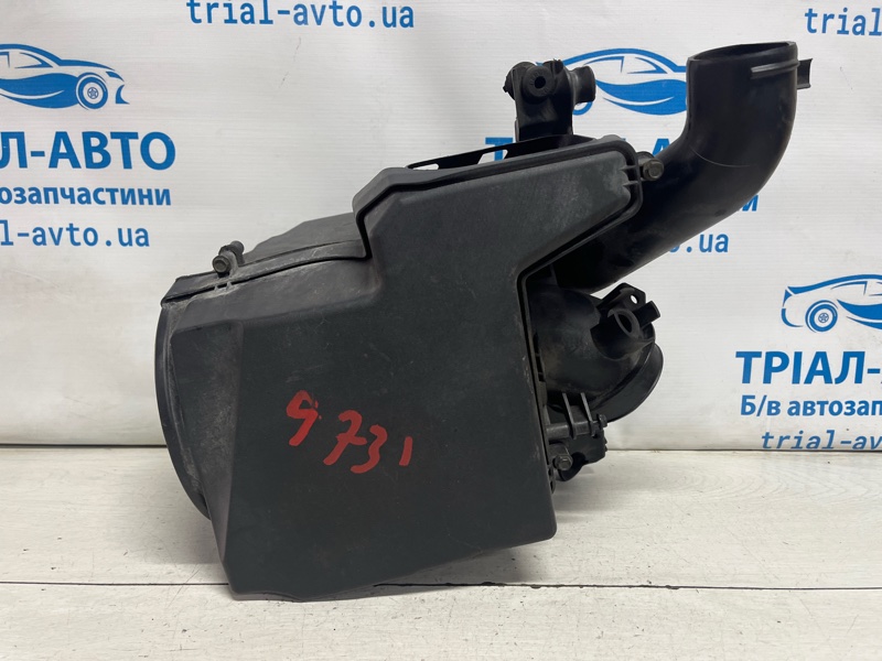 Запчасть корпус воздушного фильтра Ford Escape 2012-2019 3 2.0 бензин ENR90 CV6Z9A612A Б/У Корпус воздушного фильтра Ford Escape 2012-2019 3 2.0 бензин ENR90 CV6Z9A612A Б/У