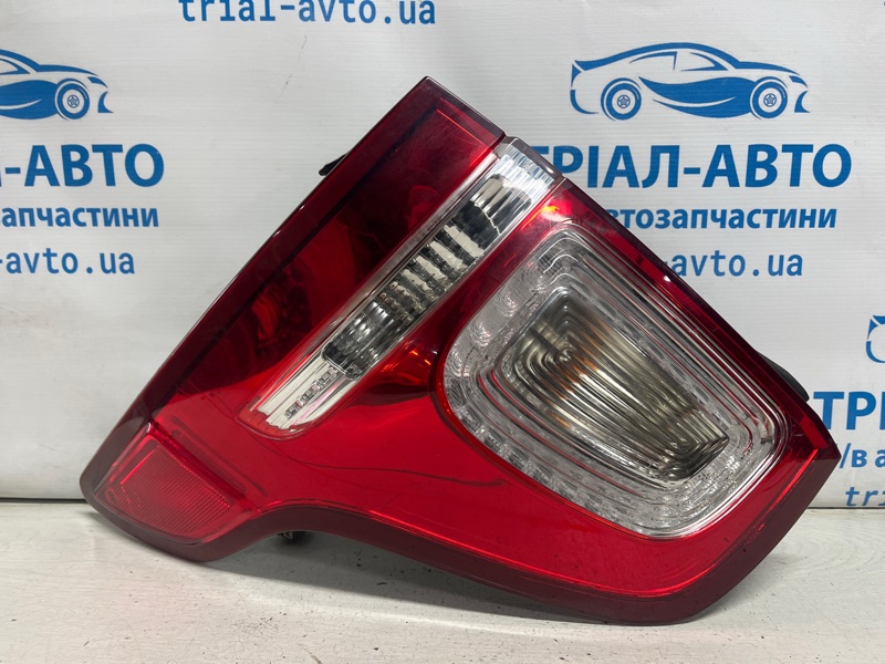 Запчасть фонарь задний внешний левый Ford Explorer 2011-2019 5 3.5 бензин ENKX0 BB5Z-13405-C Б/У Фонарь задний внешний левый Ford Explorer 2011-2019 5 3.5 бензин ENKX0 BB5Z-13405-C Б/У