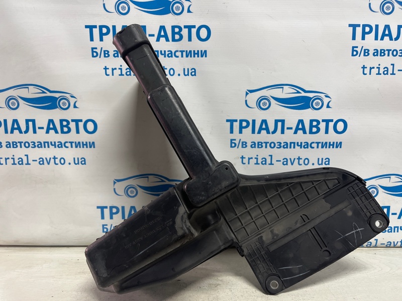 Резонатор воздухозаборника Sonata 2010-2016 YF 2.4 бензин G4KJ