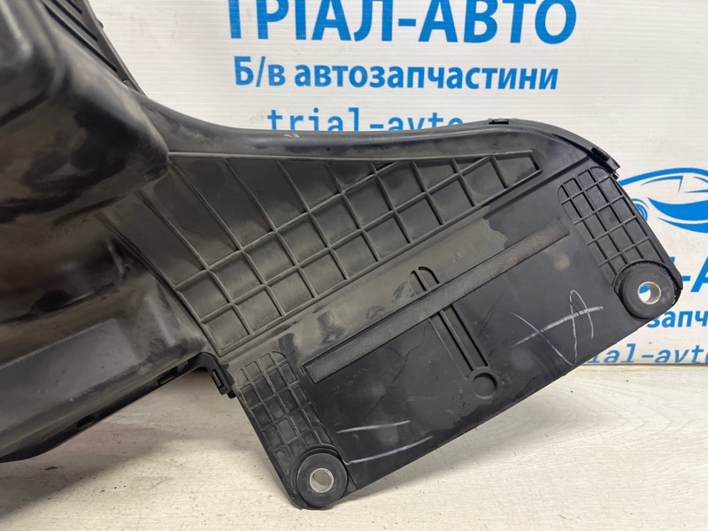 Резонатор воздухозаборника Sonata 2010-2016 YF 2.4 бензин G4KJ