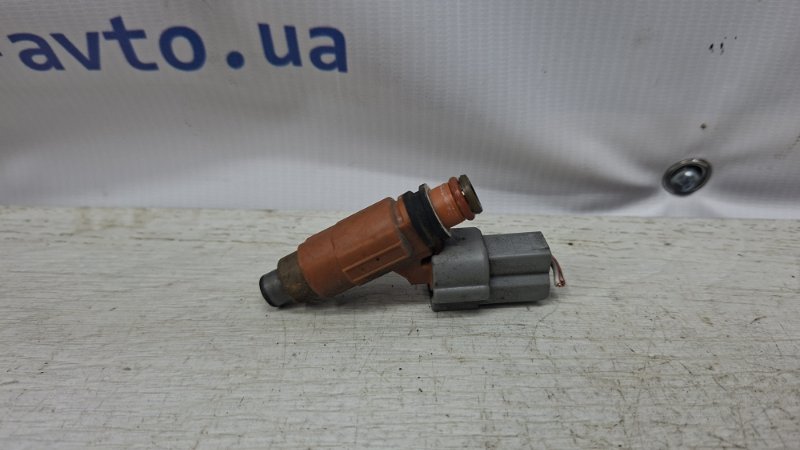 Форсунка топливная Lancer 2003-2009 9 1.6 Бензин 4G18