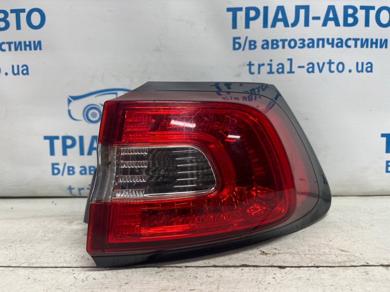 Запчасть фонарь задний внешний правый Jeep Cherokee 2013-2019 KL 2.4 бензин ED6 68102906AB Б/У Фонарь задний внешний правый Jeep Cherokee 2013-2019 KL 2.4 бензин ED6 68102906AB Б/У