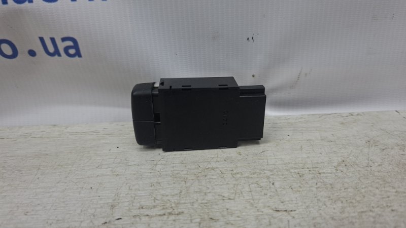 Кнопка противотуманок Lancer 2003-2009 9 1.6 Бензин 4G18 Кнопка противотуманок Lancer 2003-2009 9 1.6 Бензин 4G18
