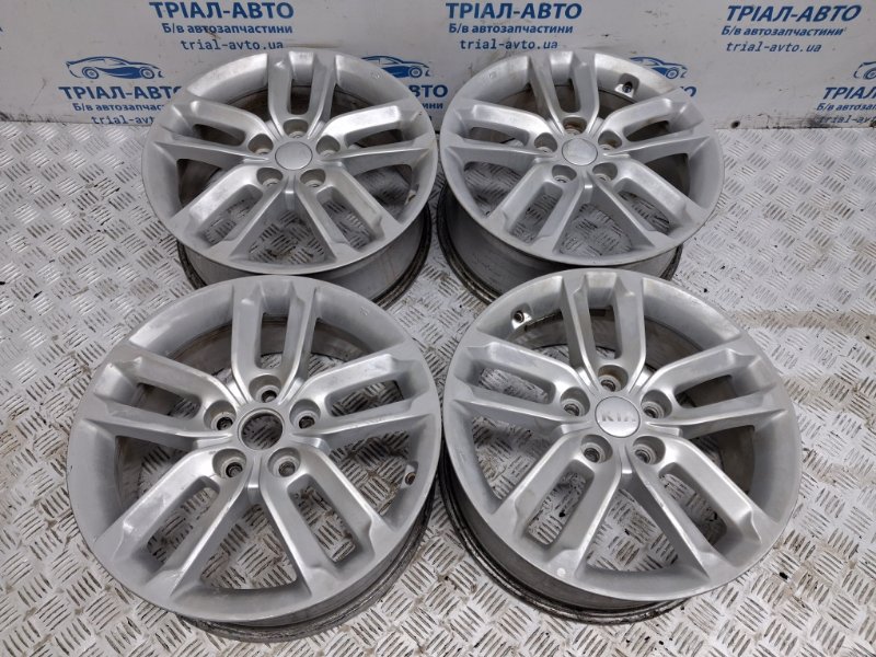 Запчасть диски титан комплект r17 Kia Sorento 2009-2021 XM 2.4 бензин G4KJ 529101U275 Б/У Диски титан комплект R17 Kia Sorento 2009-2021 XM 2.4 бензин G4KJ 529101U275 Б/У