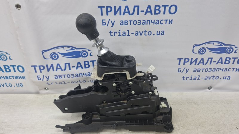 Запчасть кулиса переключения акпп Mitsubishi Outlander 2007-2012 XL 2.2 diesel 4HK 2400A204 Б/У Кулиса переключения АКПП Mitsubishi Outlander 2007-2012 XL 2.2 diesel 4HK 2400A204 Б/У