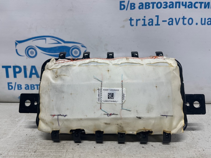 Запчасть подушка безопасности в торпеду Kia Sorento 2014-2020 UM 2.4 бензин G4KJ 84530C6500 Б/У Подушка безопасности в торпеду Kia Sorento 2014-2020 UM 2.4 бензин G4KJ 84530C6500 Б/У