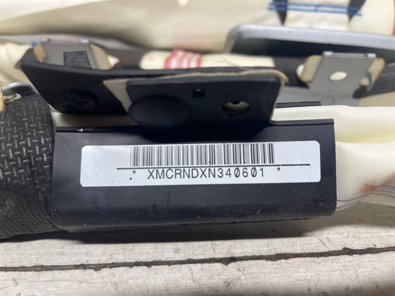 Airbag потолка(шторка) правый Sorento 2009-2021 XM 2.4 бензин G4KJ Airbag потолка(шторка) правый Sorento 2009-2021 XM 2.4 бензин G4KJ