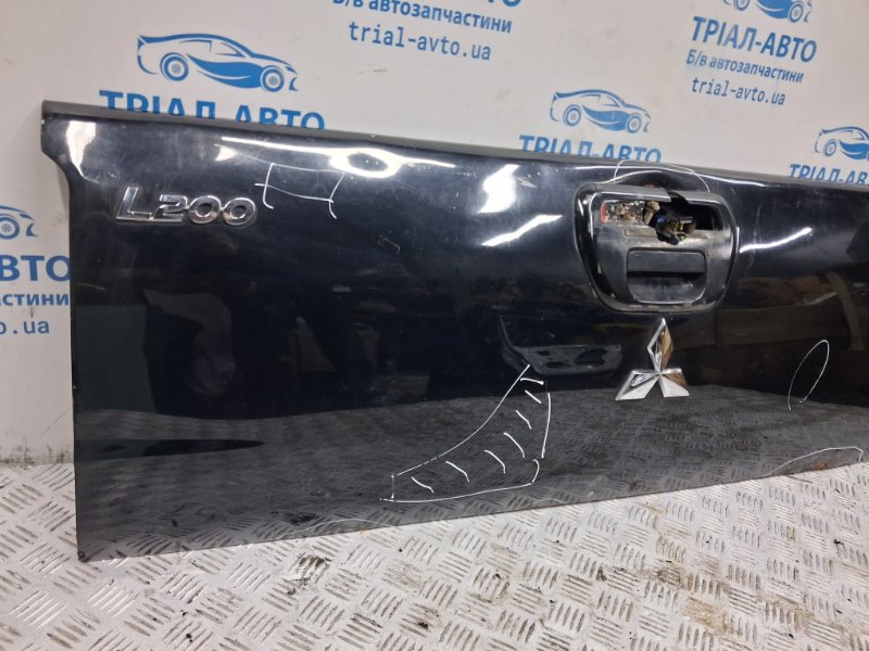 Борт задний Mitsubishi L200 KB 2.5 дизель 4D56U