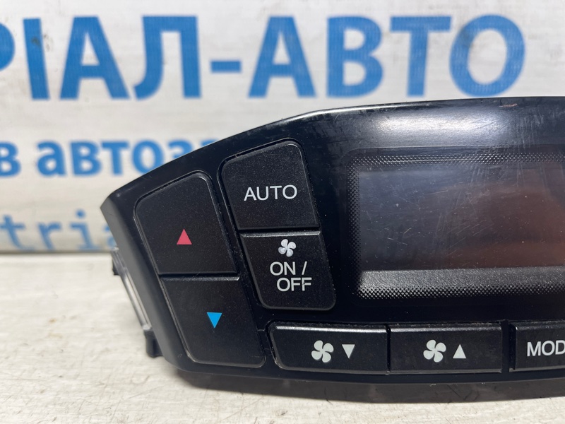 Блок управления климат-контролем Acura MDX YD2 3.7 бензин J37A1