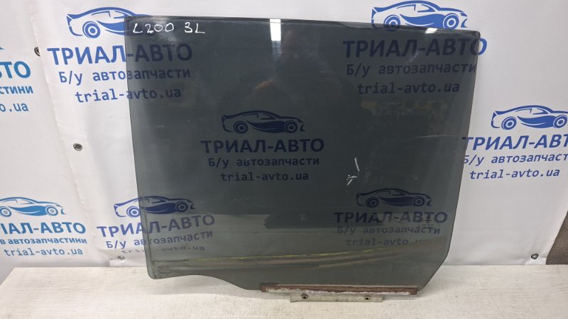 Стекло двери заднее левое Mitsubishi L200 2006-2015 KB 2.5 дизель 4D56U MN182275 Б/У