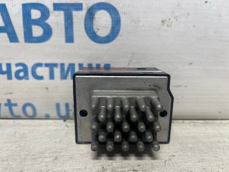 Резистор печки Santa fe 2012-2019 DM 2.4 бензин G4KJ