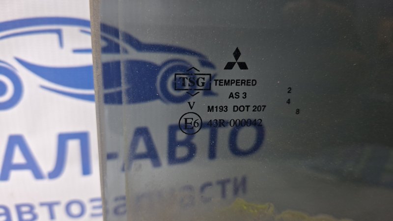 Стекло двери заднее правое L200 2006-2015 KB 2.5 дизель 4D56U