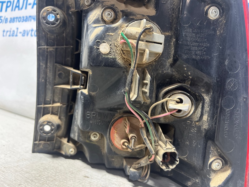 Фонарь задний внешний левый Sorento 2009-2021 XM 2.4 бензин G4KJ Фонарь задний внешний левый Sorento 2009-2021 XM 2.4 бензин G4KJ