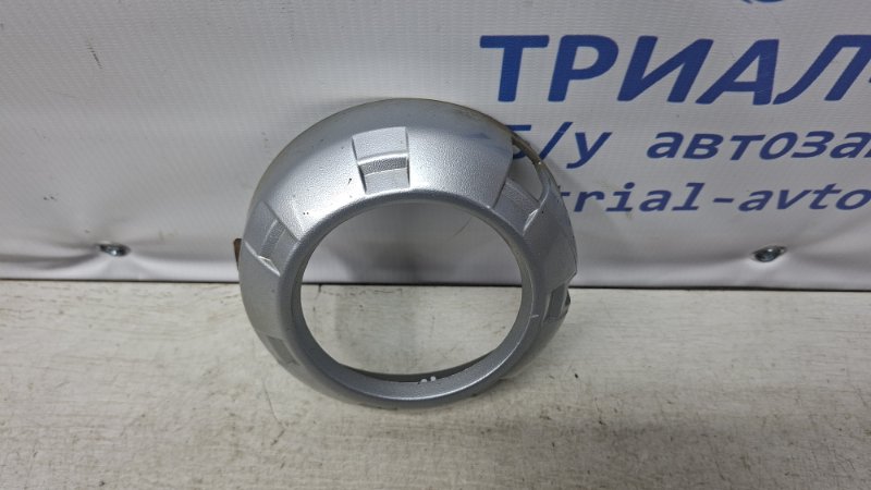Решетка противотуманки правая L200 2006-2015 KB 2.5 дизель 4D56U Решетка противотуманки правая L200 2006-2015 KB 2.5 дизель 4D56U
