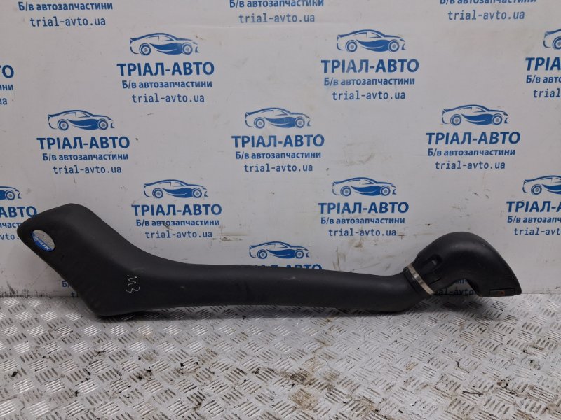 Воздуховод Nissan Pathfinder 2004-2014 R51 2.5 Diesel YD25DDTI ------- Б/У
