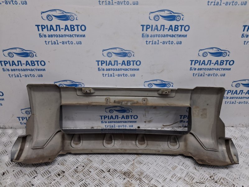 Накладка бампера передняя L200 2006-2015 KB 2.5 дизель 4D56U