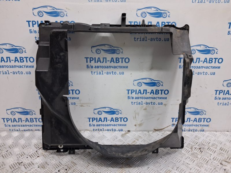 Диффузор Nissan Pathfinder 2004-2014 R51 2.5 Diesel YD25DDTI 21476EB300 Б/У