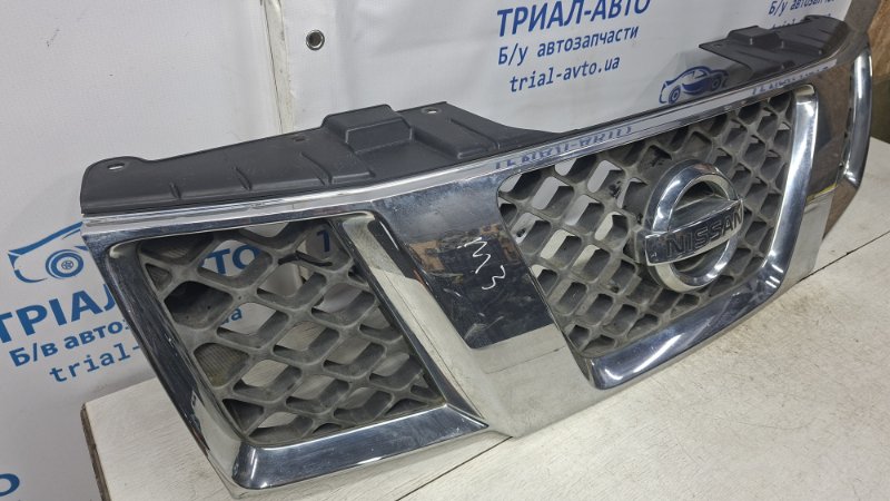 Решетка радиатора Nissan Pathfinder R51 2.5 Diesel YD25DDTI