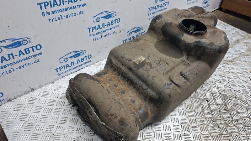 Бак топливный пластик Pathfinder 2004-2014 R51 2.5 Diesel YD25DDTI Бак топливный пластик Pathfinder 2004-2014 R51 2.5 Diesel YD25DDTI