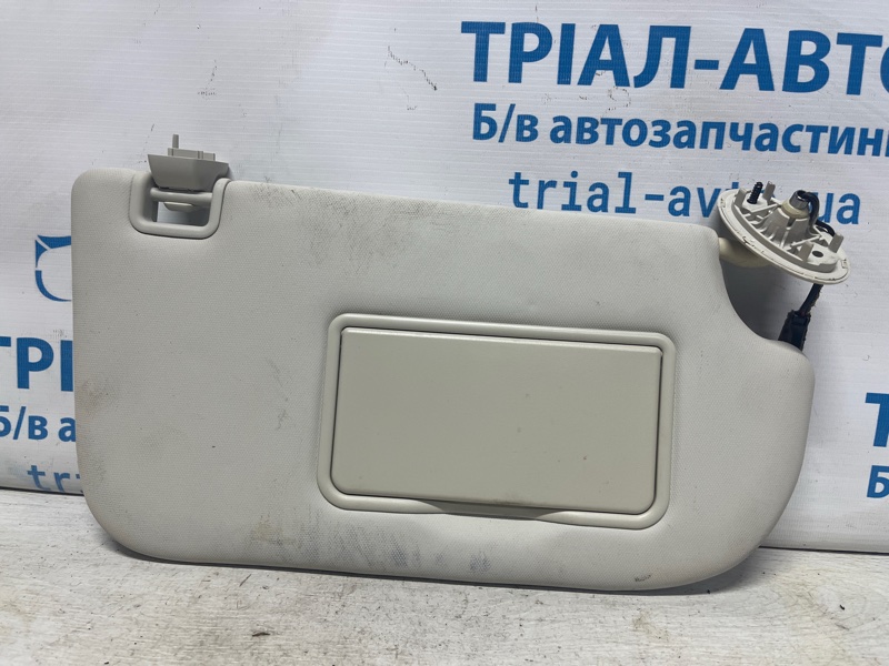 Запчасть козырек солнцезащитный правый Ford Escape 2012-2019 3 2.0 бензин ENR90 CJ5Z7804104BC Б/У Козырек солнцезащитный правый Ford Escape 2012-2019 3 2.0 бензин ENR90 CJ5Z7804104BC Б/У
