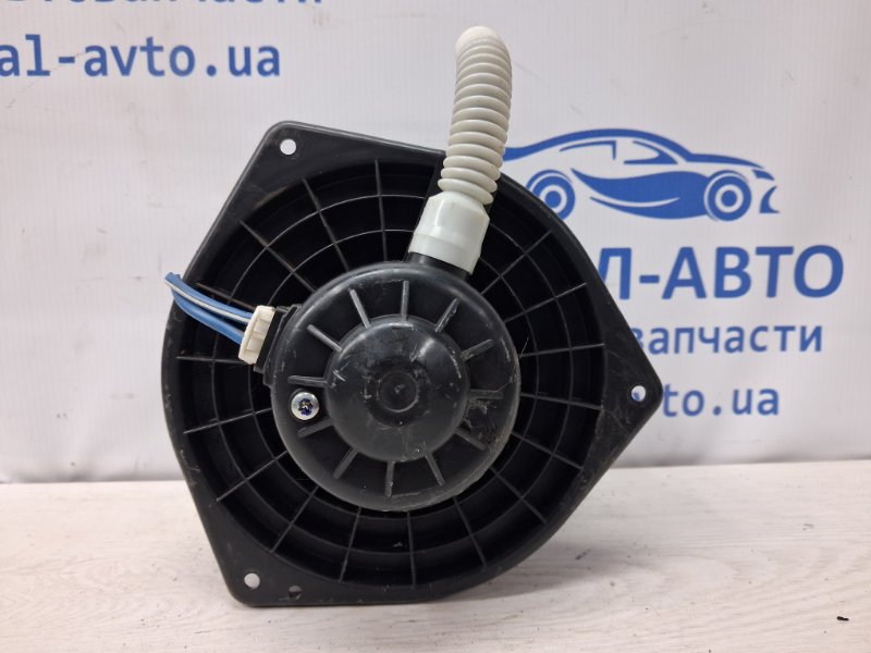 Моторчик печки Mitsubishi Outlander XL 2.2 diesel 4HK Моторчик печки Mitsubishi Outlander XL 2.2 diesel 4HK