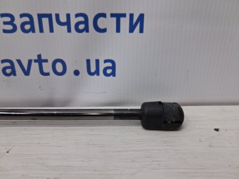 Амортизатор крышки багажника Outlander 2007-2012 XL 2.2 diesel 4HK