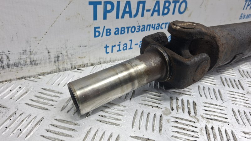Вал карданный L200 2006-2015 KB 2.5 дизель 4D56U