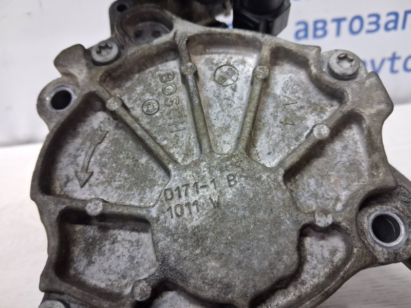 Насос вакуумный Outlander 2007-2012 XL 2.2 diesel 4HK Насос вакуумный Outlander 2007-2012 XL 2.2 diesel 4HK