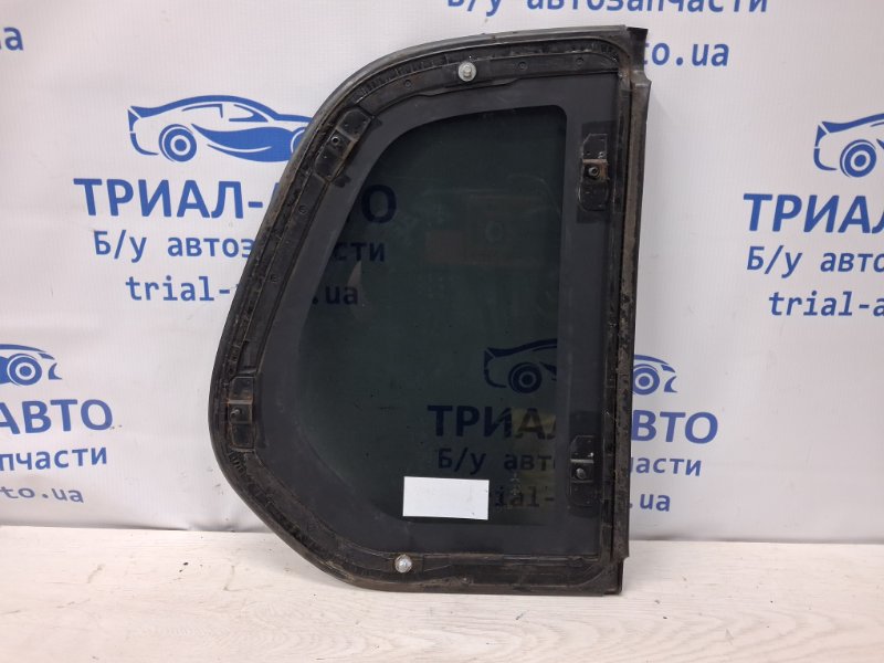 Стекло в кузов заднее правое L200 2006-2015 KB 2.5 дизель 4D56U