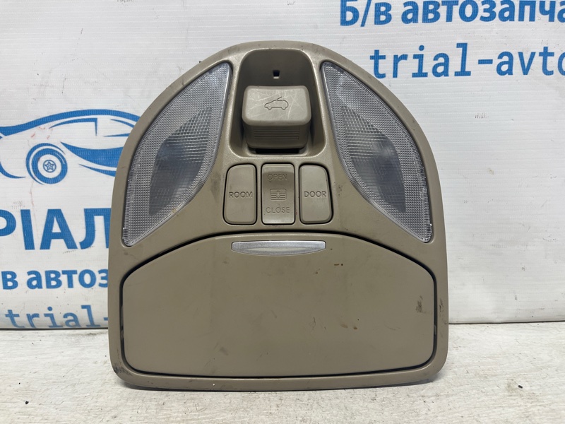 Плафон передний Hyundai Santa fe 2012-2019 DM 2.4 бензин G4KJ 928002W100 Б/У