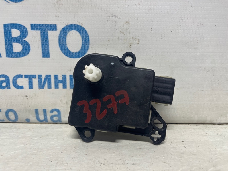 Запчасть сервопривод Ford Explorer 2011-2019 5 3.5 бензин ENKX0 AA5319E616CB Б/У Сервопривод Ford Explorer 2011-2019 5 3.5 бензин ENKX0 AA5319E616CB Б/У
