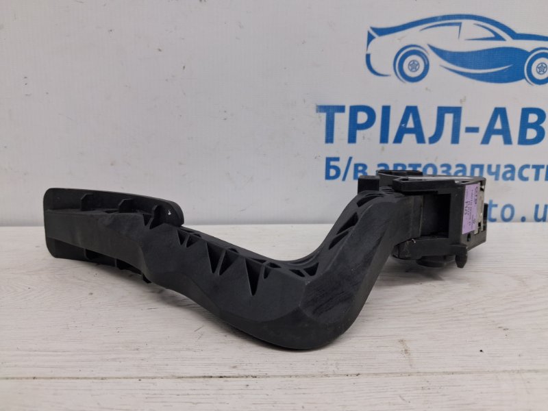 Педаль газа Renault Megane 3 1.5 Diesel K9K Педаль газа Renault Megane 3 1.5 Diesel K9K