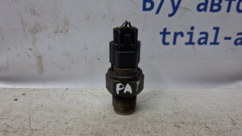 Запчасть датчик давления топлива в рейке Nissan Pathfinder 2004-2014 R51 2.5 Diesel YD25DDTI 17520EB305 Б/У Датчик давления топлива в рейке Nissan Pathfinder 2004-2014 R51 2.5 Diesel YD25DDTI 17520EB305 Б/У