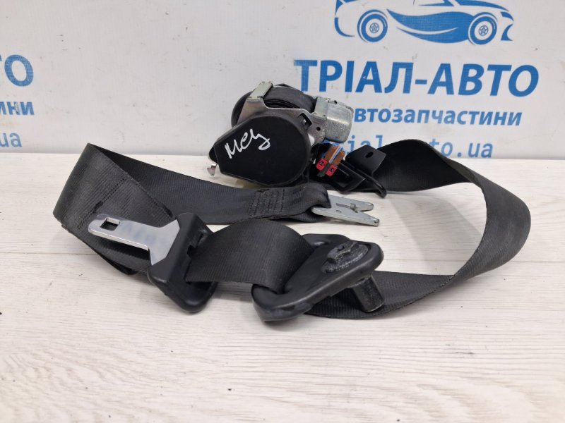 Ремень безопасности передний правый Renault Megane 2008-2016 3 1.5 Diesel K9K 868850008R Б/У