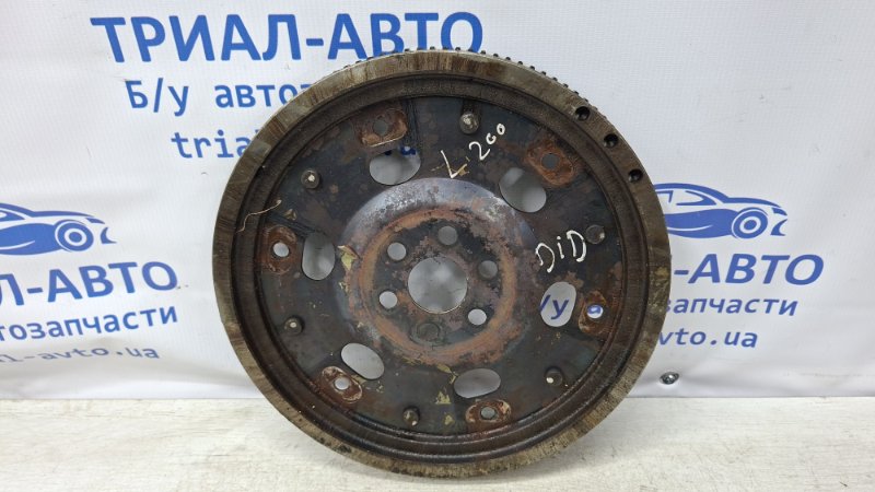 Запчасть маховик Mitsubishi L200 2006-2015 KB 2.5 дизель 4D56U 2701A140 Б/У Маховик Mitsubishi L200 2006-2015 KB 2.5 дизель 4D56U 2701A140 Б/У