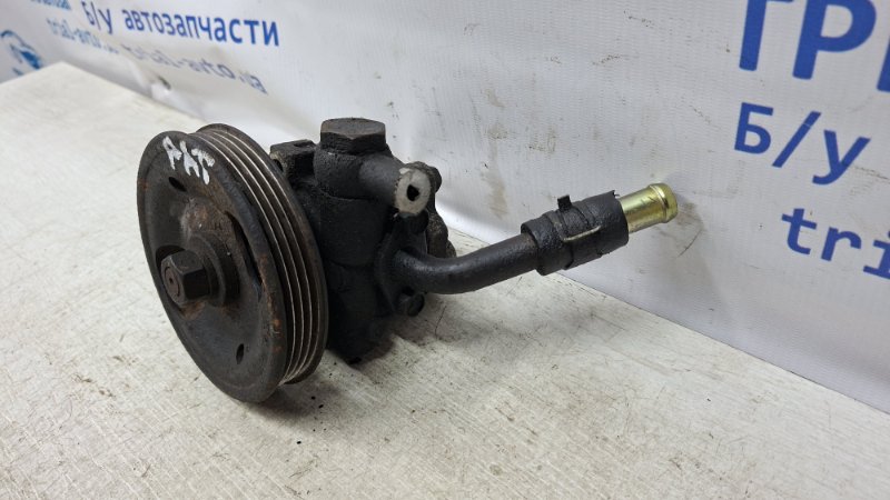 Насос ГУ Pathfinder 2004-2014 R51 2.5 Diesel YD25DDTI