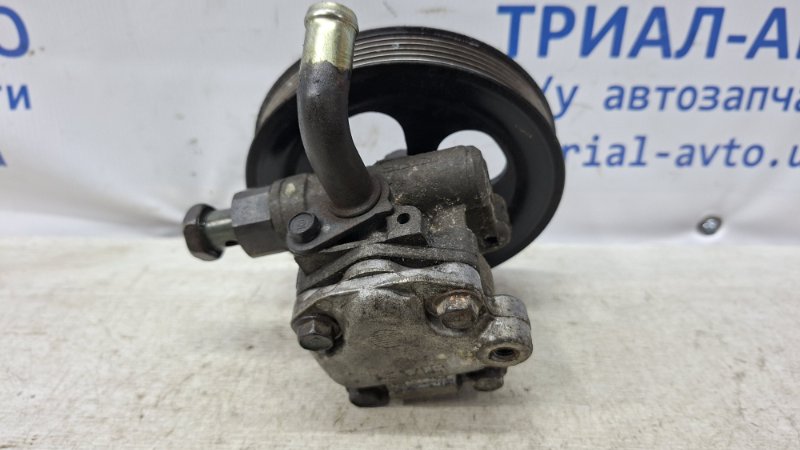 Насос ГУ L200 2006-2015 KB 2.5 дизель 4D56U