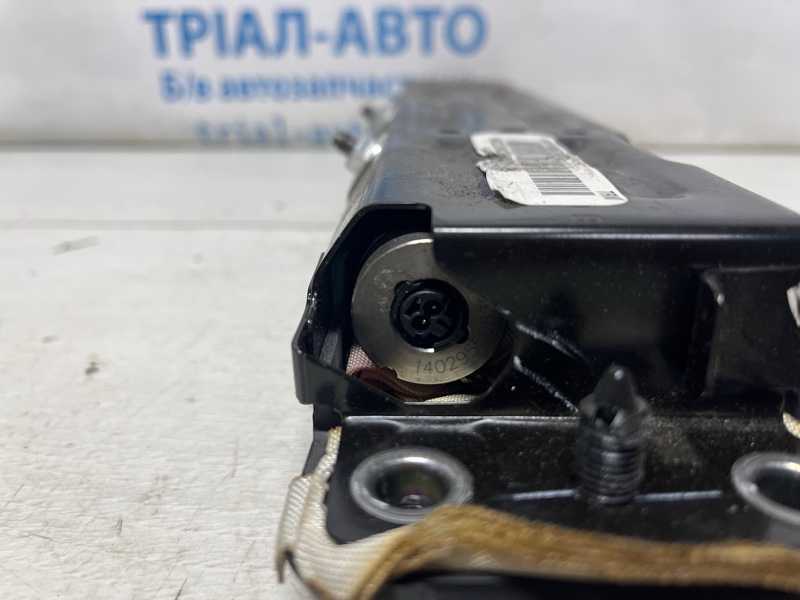 Подушка в колени Ford Fusion USA 2 1.5 бензин ENUN0 Подушка в колени Ford Fusion USA 2 1.5 бензин ENUN0
