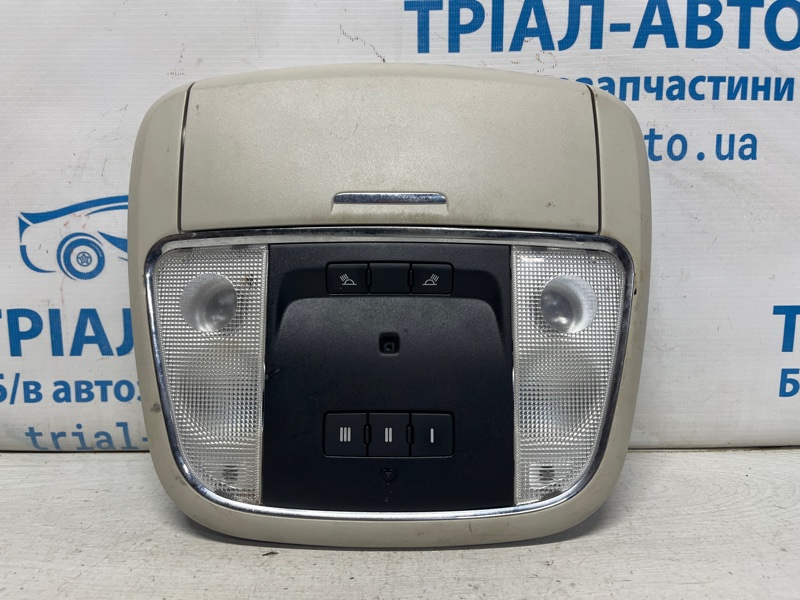 Плафон передний Jeep Grand Cherokee 2010-2022 WK2 3.6 бензин ERB 1UC731DAAA Б/У