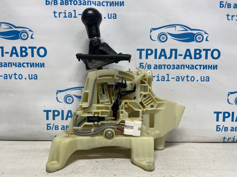 Запчасть кулиса переключения акпп Kia Sorento 2009-2021 XM 2.4 бензин G4KJ 467001U230 Б/У Кулиса переключения АКПП Kia Sorento 2009-2021 XM 2.4 бензин G4KJ 467001U230 Б/У