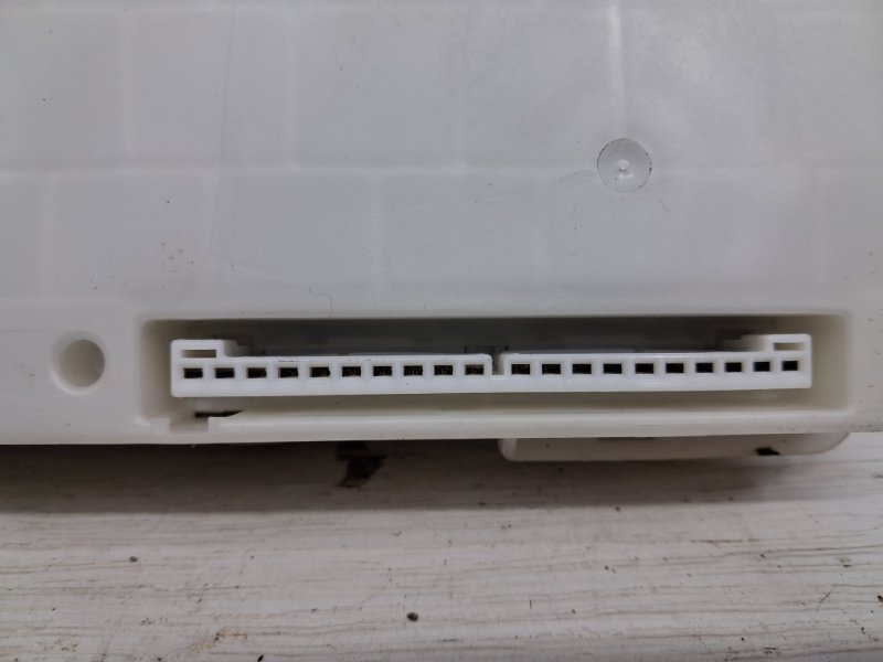 Блок комфорта Mitsubishi L200 KB 2.5 дизель 4D56U