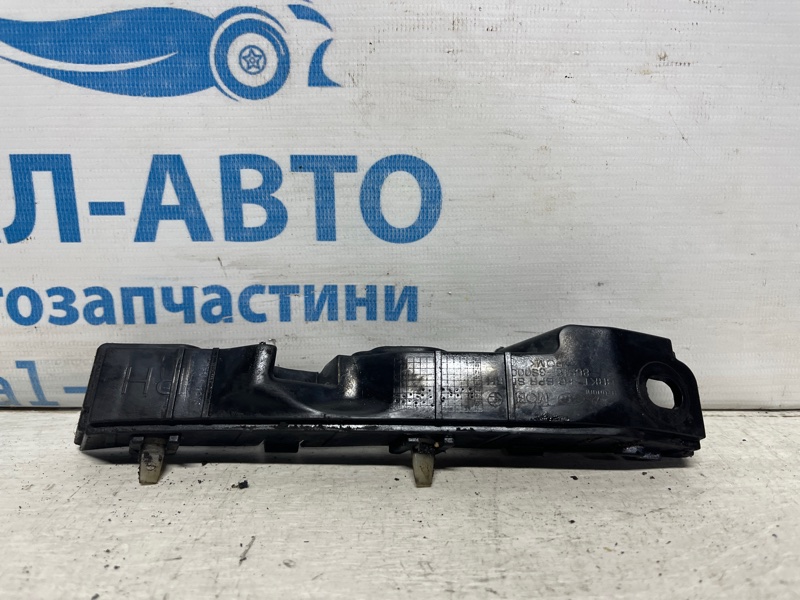 Кронштейн бампера передний правый Hyundai Sonata 2010-2016 YF 2.4 бензин G4KJ Б/У