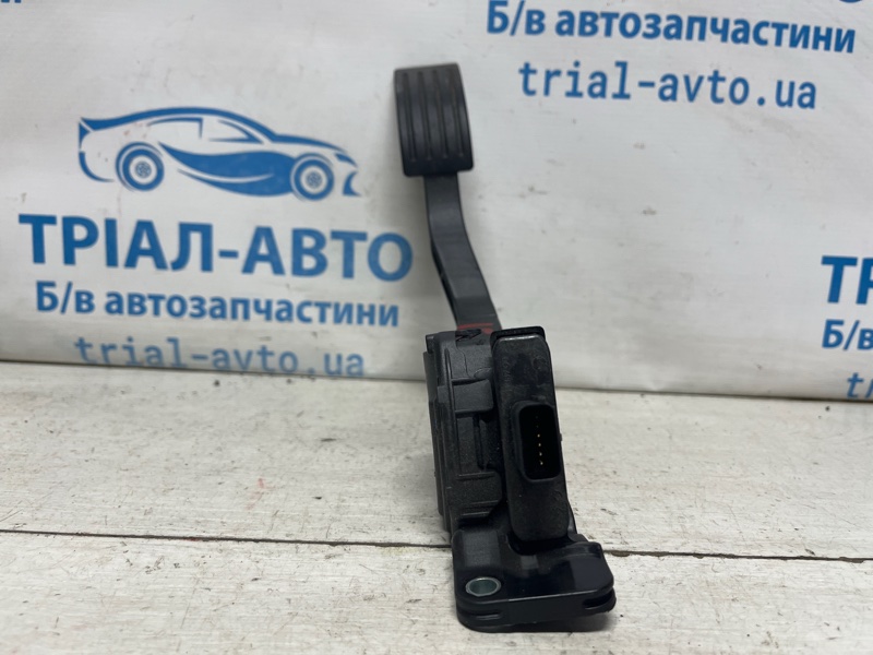 Педаль газа Ford Escape 3 2.0 бензин ENR90 Педаль газа Ford Escape 3 2.0 бензин ENR90