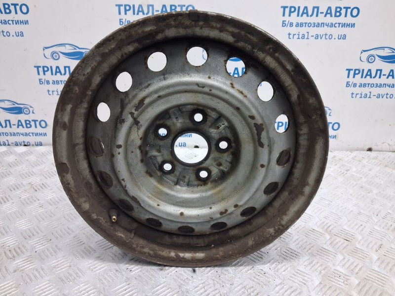 Запчасть диск штампованный Toyota Avensis 2002-2010 T25 2.2 diesel 2ADFTV 4261105270 Б/У Диск штампованный Toyota Avensis 2002-2010 T25 2.2 diesel 2ADFTV 4261105270 Б/У